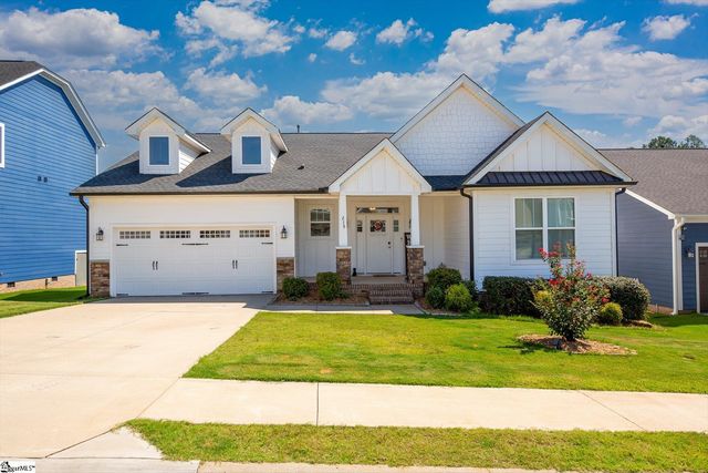 215 Daystrom Drive, Greer, SC 29651