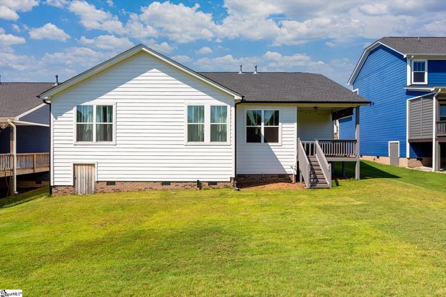 215 Daystrom Drive, Greer, SC 29651