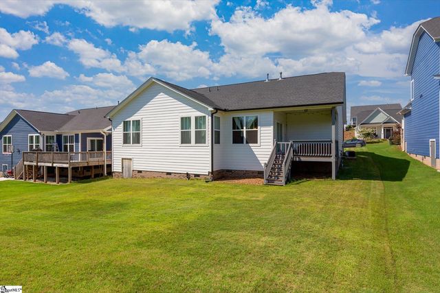 215 Daystrom Drive, Greer, SC 29651