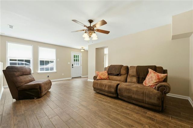 104 Courtland Circle, Powder Springs, GA 30127