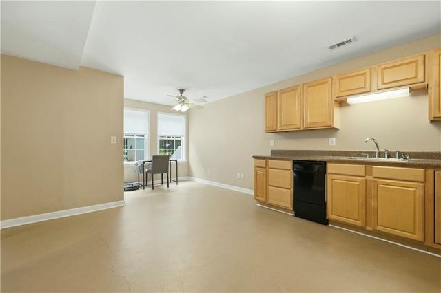 104 Courtland Circle, Powder Springs, GA 30127