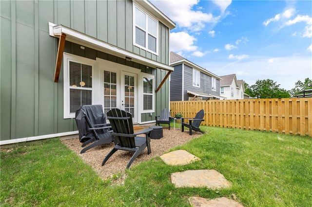 332 Fletcher Avenue, Fayetteville, AR 72701