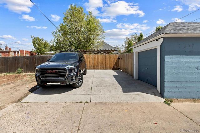 3127 N Josephine Street, Denver, CO 80205