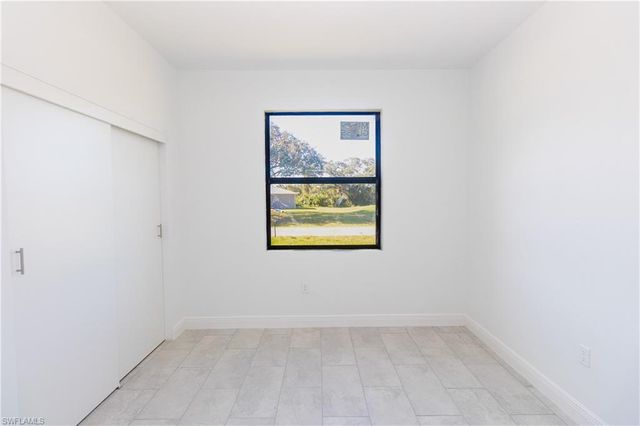 1125 Jabara CIR, Labelle, FL 33935