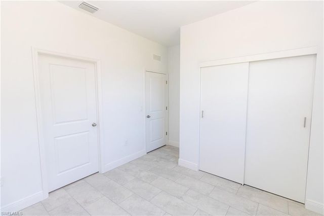 1125 Jabara CIR, Labelle, FL 33935