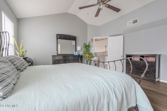 13281 WALKER POST Avenue, El Paso, TX 79928