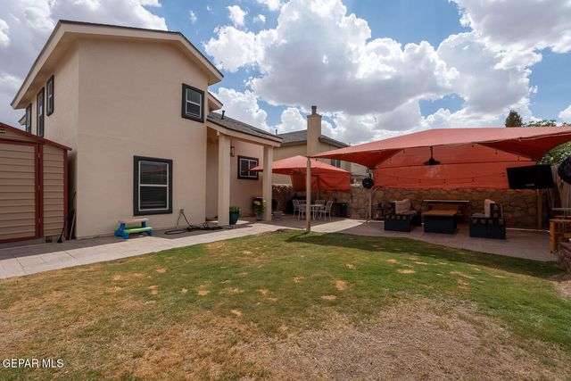 13281 WALKER POST Avenue, El Paso, TX 79928