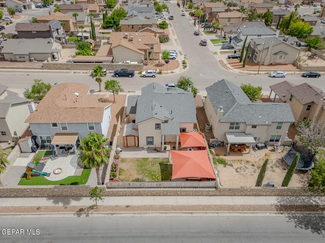 13281 WALKER POST Avenue, El Paso, TX 79928