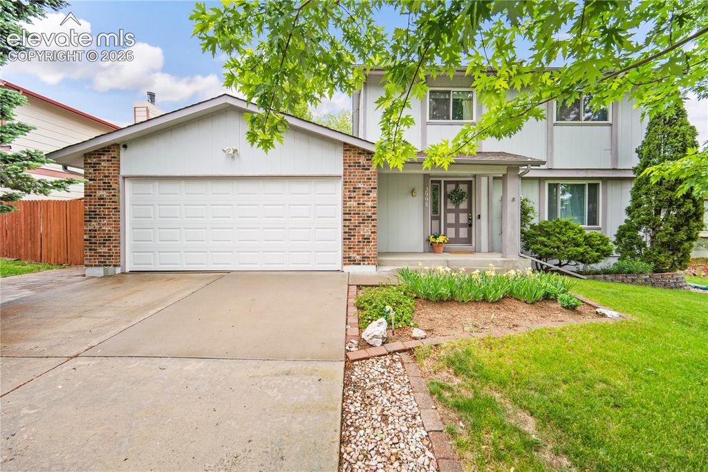 2998 Westcliff Circle, Colorado Springs, CO 80906 — exterior
