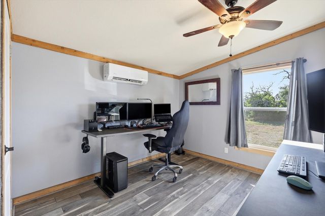 336 Cowboys Lane, Springtown, TX 76082