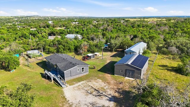 336 Cowboys Lane, Springtown, TX 76082