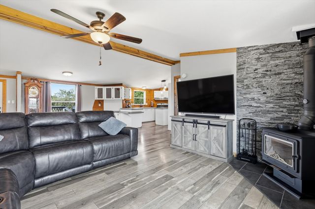 336 Cowboys Lane, Springtown, TX 76082