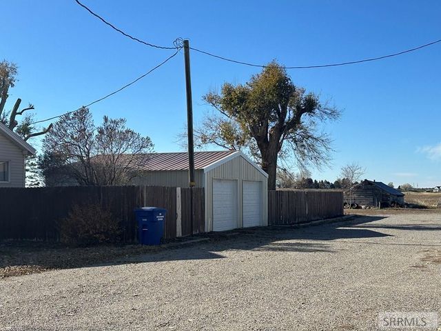 1524 N 600 E, Shelley, ID 83274