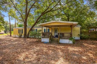 7258 Lawrimore Ln., Conway, SC 29527