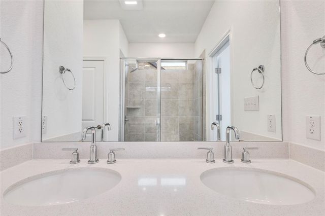 200 Small Seed DR, Buda, TX 78610