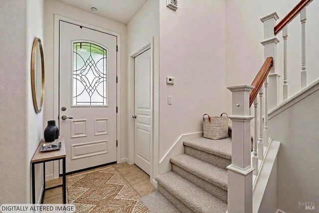 924 Aston Ave, Santa Rosa, CA 95404