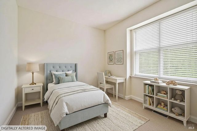 924 Aston Ave, Santa Rosa, CA 95404