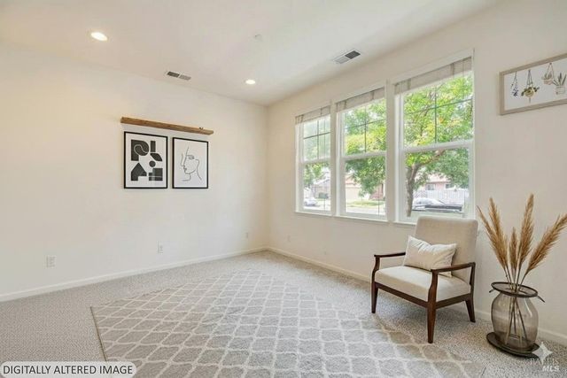 924 Aston Ave, Santa Rosa, CA 95404