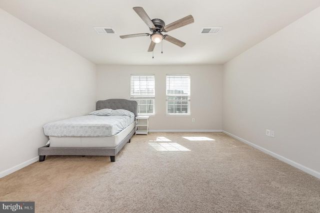 1208 ALUM SPRING RD, Fredericksburg, VA 22401