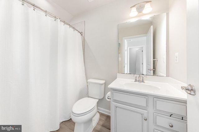 1208 ALUM SPRING RD, Fredericksburg, VA 22401