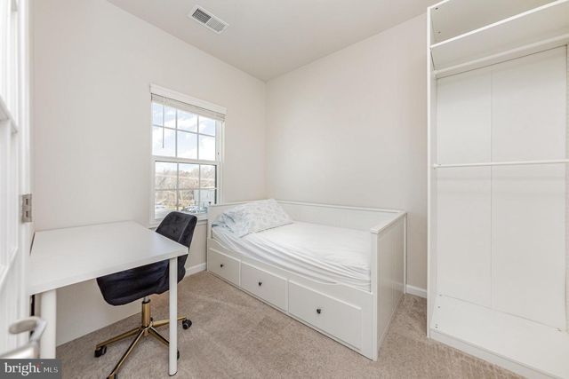 1208 ALUM SPRING RD, Fredericksburg, VA 22401