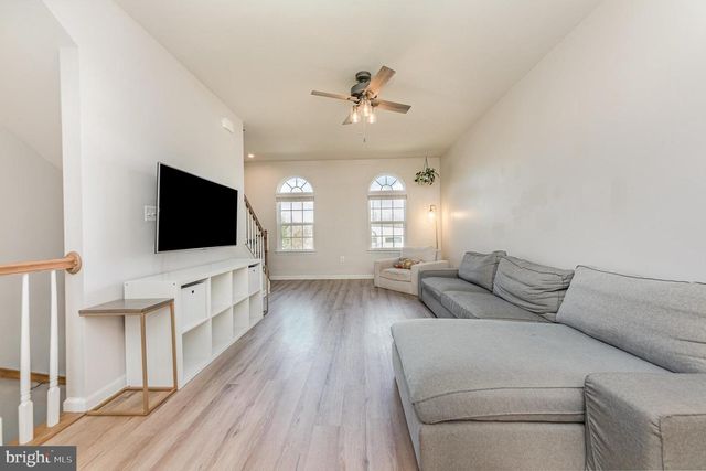 1208 ALUM SPRING RD, Fredericksburg, VA 22401