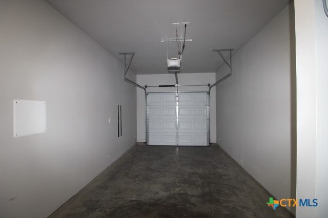 300 Lowes Boulevard b, Killeen, TX 76542