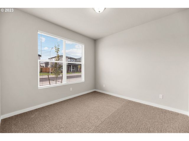 3020 S KODIAK St LT811, Cornelius, OR 97113
