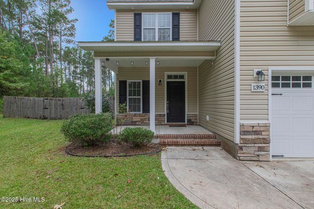 1390 Gould Road, Jacksonville, NC 28540