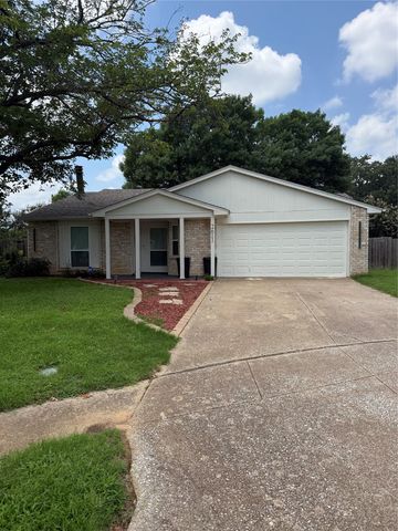 2611 Buck Trail, Euless, TX 76039