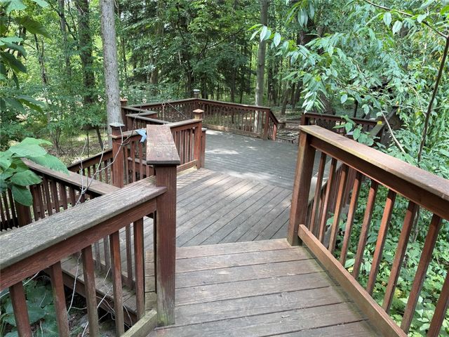 501 SUNSET Drive, Meadville, PA 16335