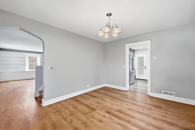 3289 Van Zandt Drive, Green Twp, OH 45211