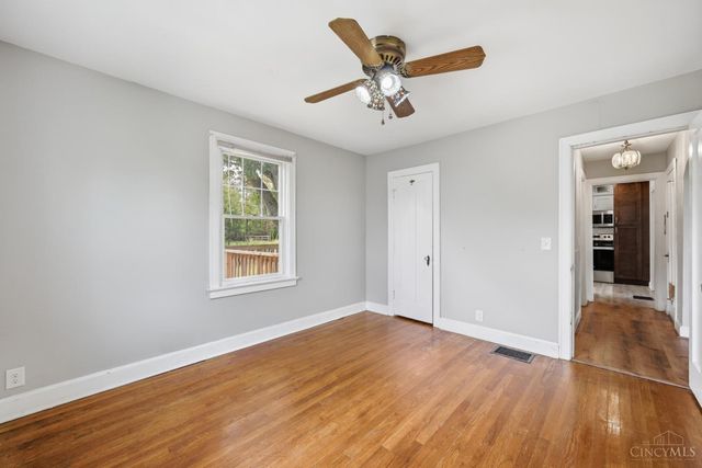 3289 Van Zandt Drive, Green Twp, OH 45211