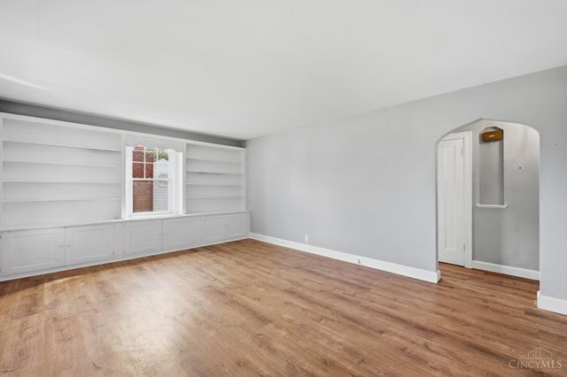 3289 Van Zandt Drive, Green Twp, OH 45211