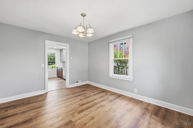 3289 Van Zandt Drive, Green Twp, OH 45211