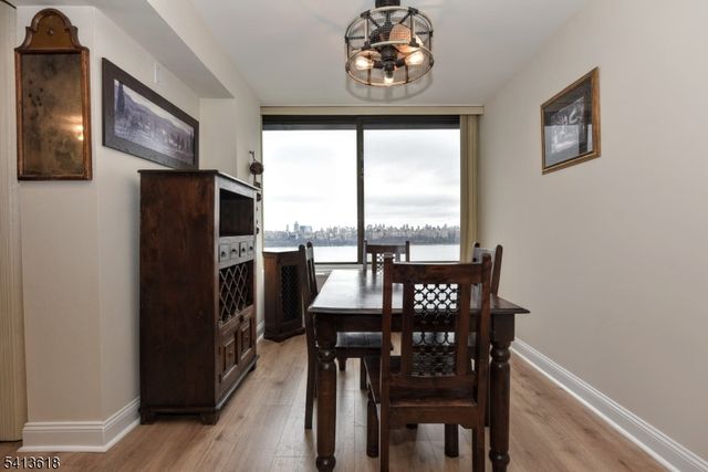 9060 Palisade Ave 1003, North Bergen Twp., NJ 07047