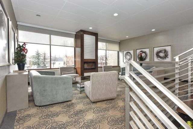 9060 Palisade Ave 1003, North Bergen Twp., NJ 07047