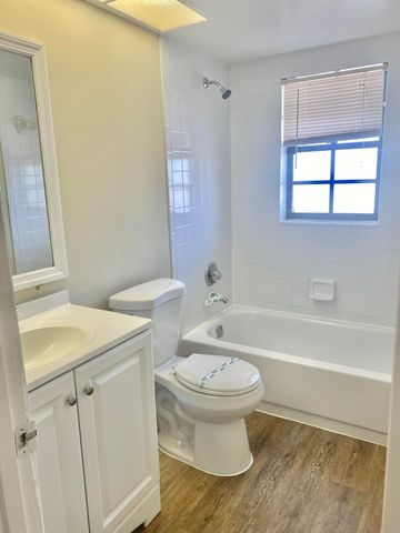 4325 Oak Terrace Drive, Greenacres, FL 33463