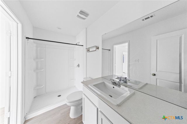 512 Texas Angel Way, Jarrell, TX 76537