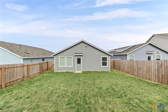 512 Texas Angel Way, Jarrell, TX 76537