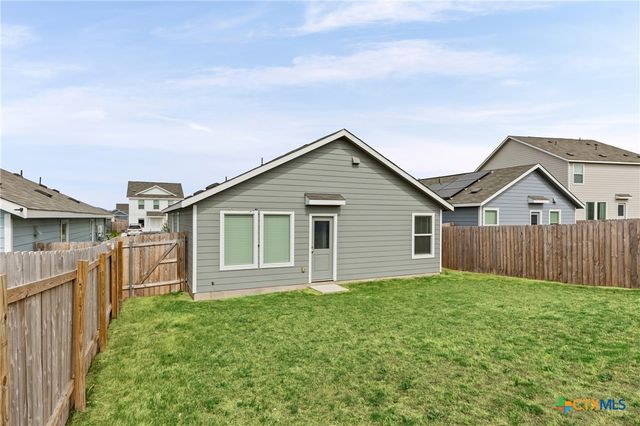 512 Texas Angel Way, Jarrell, TX 76537