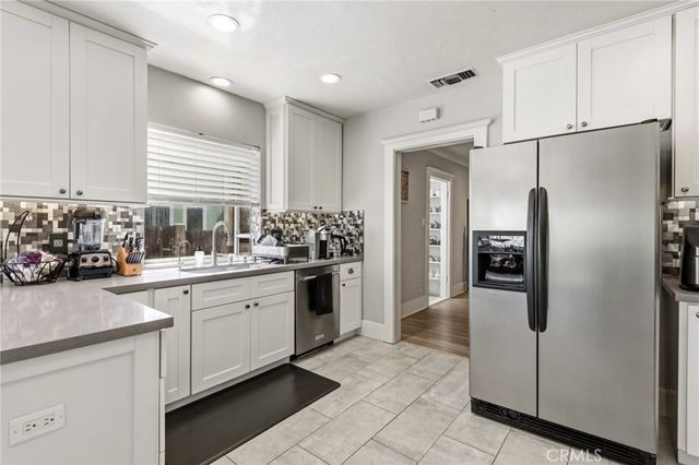 231 Lincoln Avenue, Pomona, CA 91767