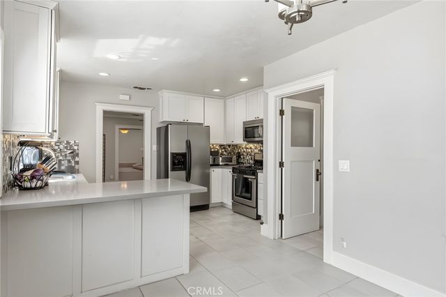 231 Lincoln Avenue, Pomona, CA 91767