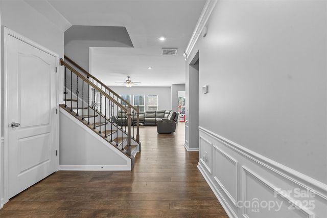 11021 Crane Creek Drive, Charlotte, NC 28278
