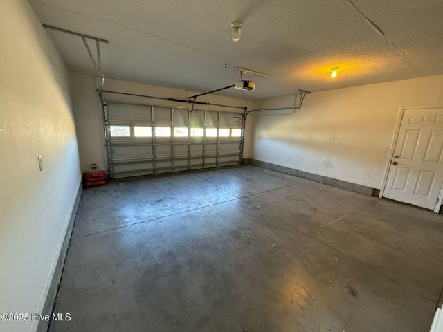 203 Angie Court, Richlands, NC 28574