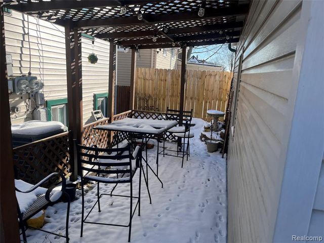 13560 Aston Street, Romulus, MI 48174