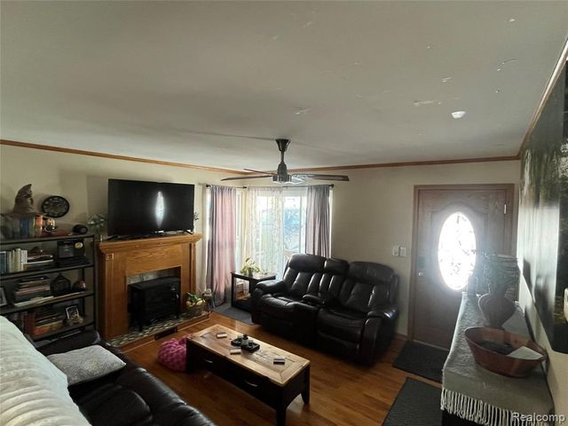 13560 Aston Street, Romulus, MI 48174