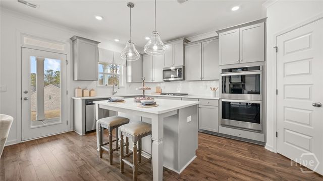 3680 Rivercrest Drive, Bogart, GA 30622