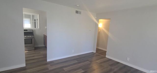 1645 N Adams Street, South Bend, IN 46628