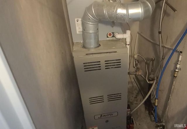 1645 N Adams Street, South Bend, IN 46628